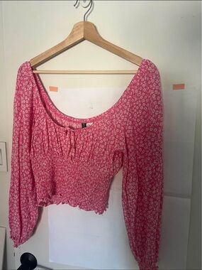 H&M pink floral top